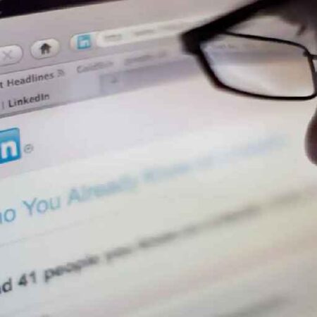LinkedIn For eCommerce in 2023 8 Steps To Get Started